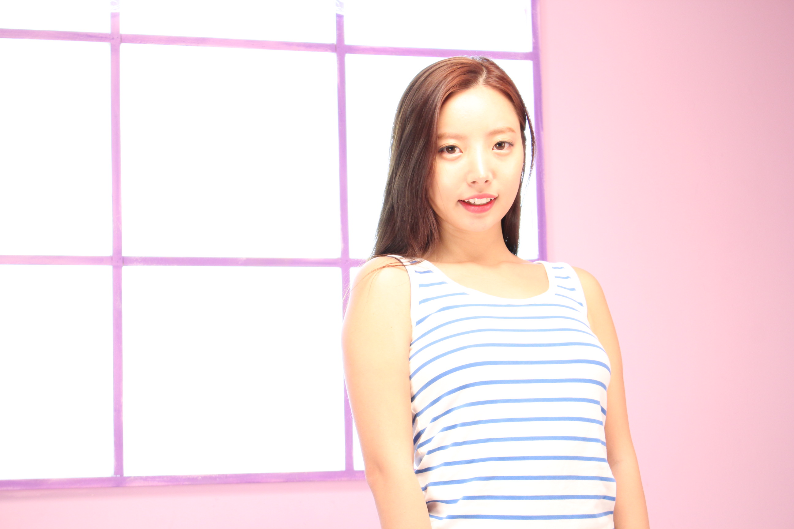 미분류 / 혜빈 2399장 1.33GB